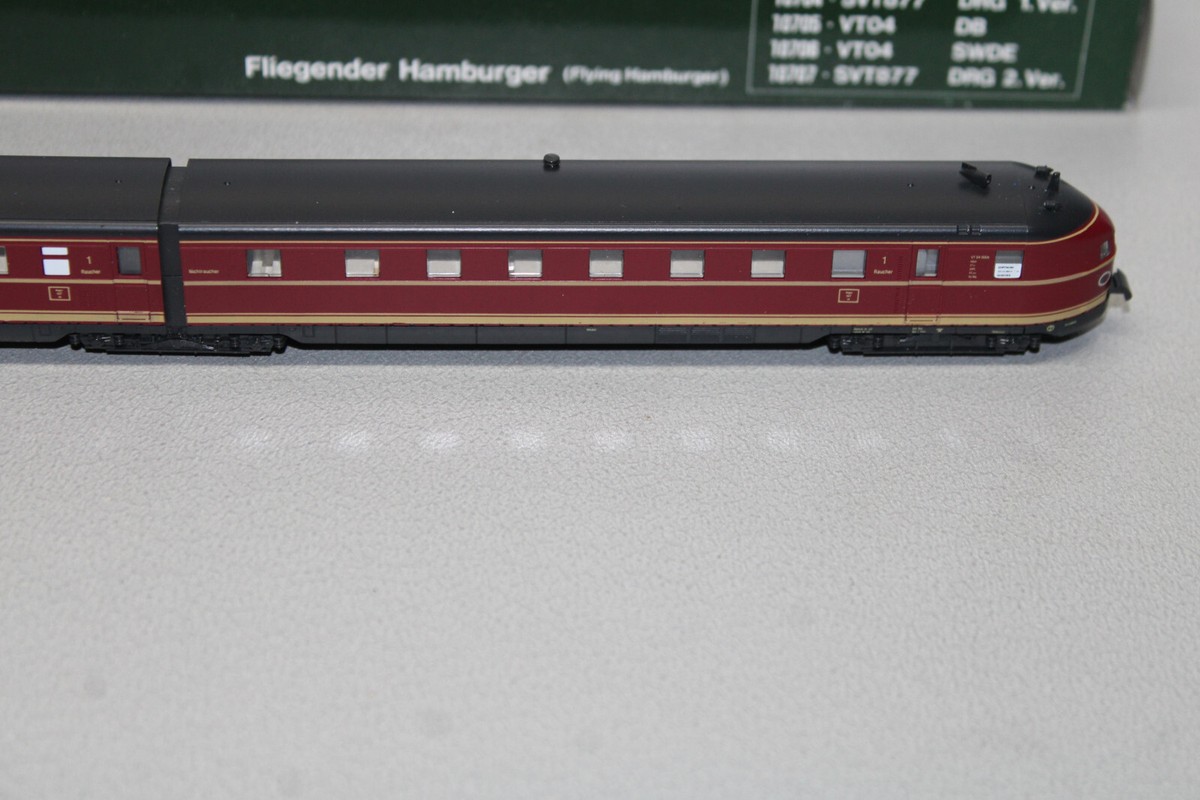 カトー 特急気動車VT04 「Fliegender Hamburger」Nゲージ Kato 10705 Diesel Railcar VT 04 DB Fliegender Hamburger