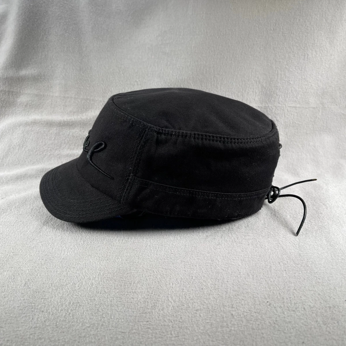 Fender military on sale cap