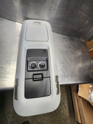 03-06 Ford Expedition Roof Overhead Console Assembly w/o Sunroof OE 5L1478519A58