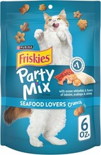Purina Friskies Cat Treats, Party Mix Seafood Lovers Crunch - Pack of 6 6 oz.