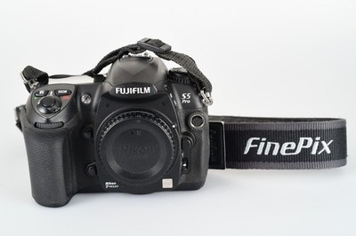 Fuji Fujifilm FinePix S5 Pro Body.