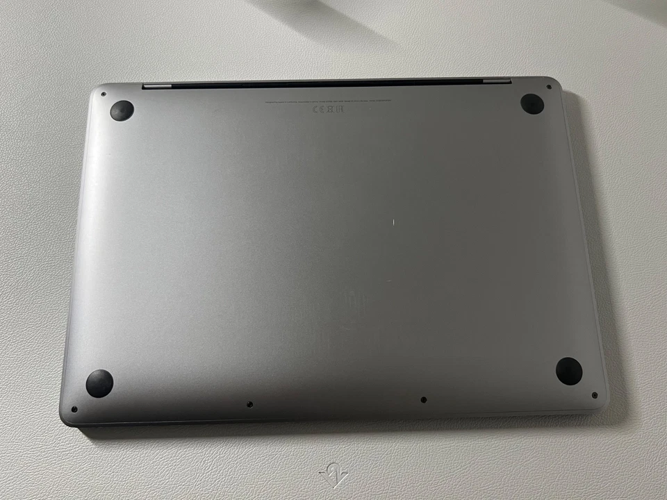 MacBook Pro (512GB SSD, Intel Core i5 10th Gen,16GB,512GB)Space Grey-C Grade, photo 4 of 5