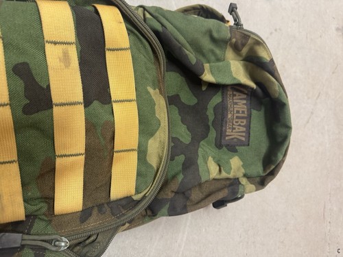CamelBak Maximum Gear hydration pack military - Picture 16 of 16