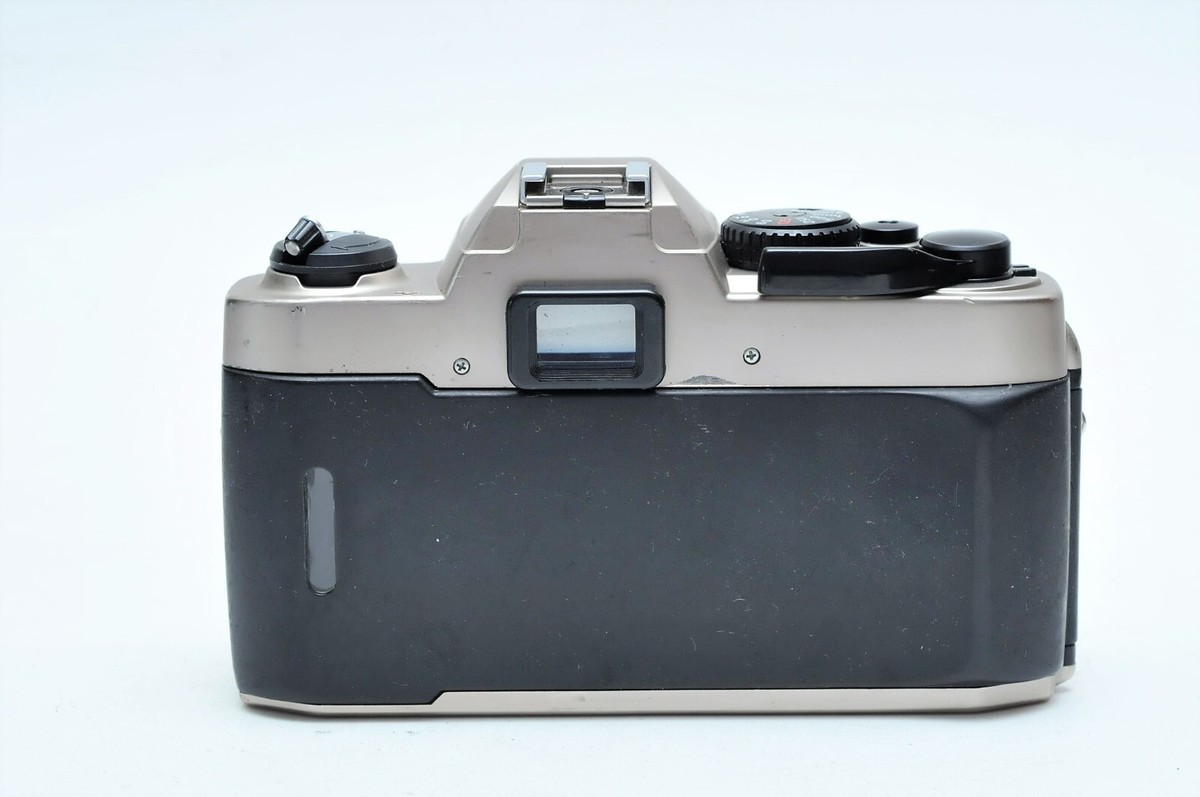 Nikon FM-10 SLR Film Camera W/50mm F2Ai Lens 2318263 | eBay