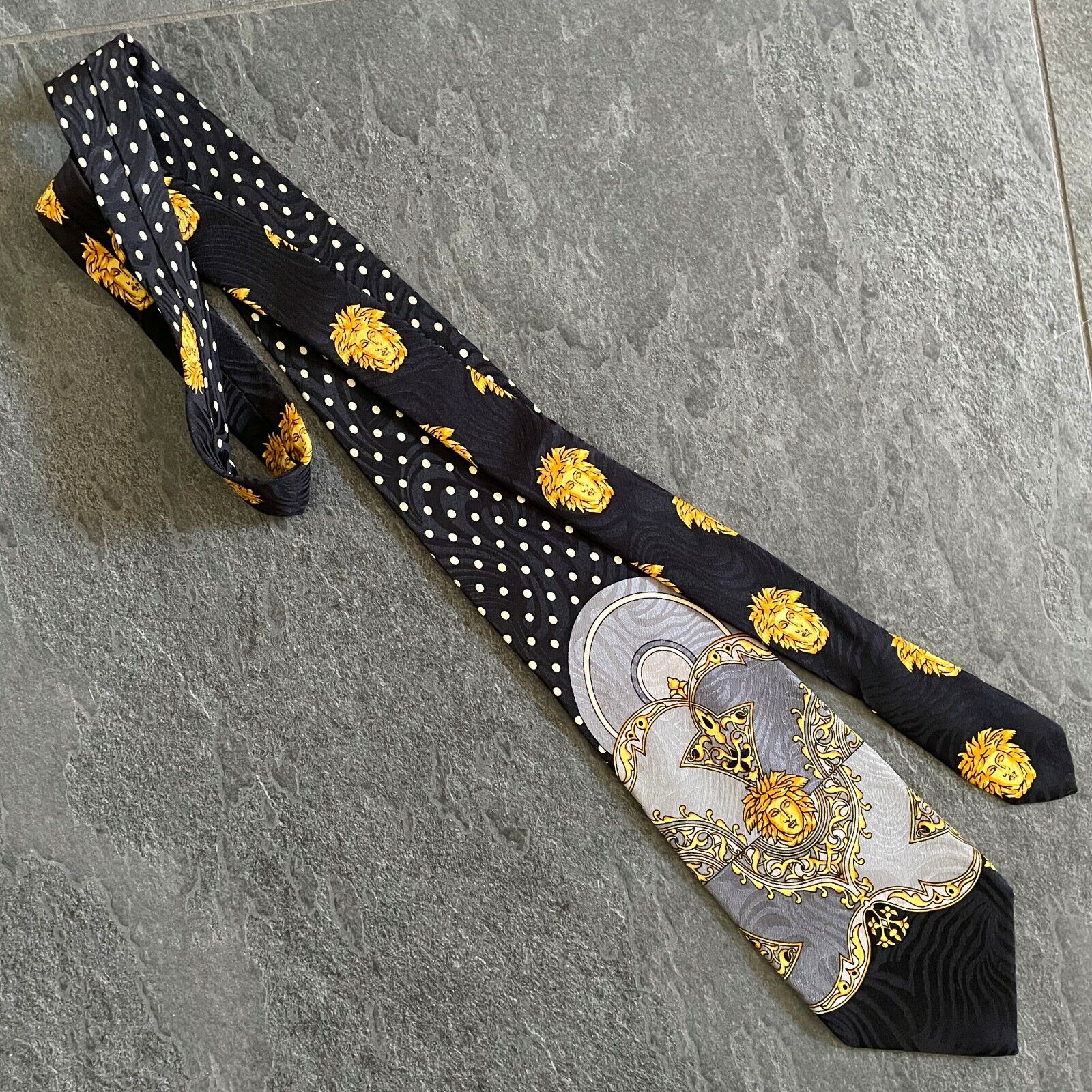 GIANNI VERSACE black silk tie with Polka dot & Me… - image 8