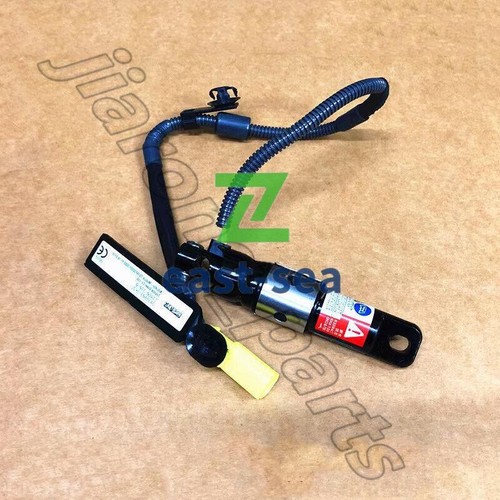 Right Side Pop Up Bonnet Lifter Sensor Devices For Lexus ES300h ES350 19-22 - Picture 2 of 6