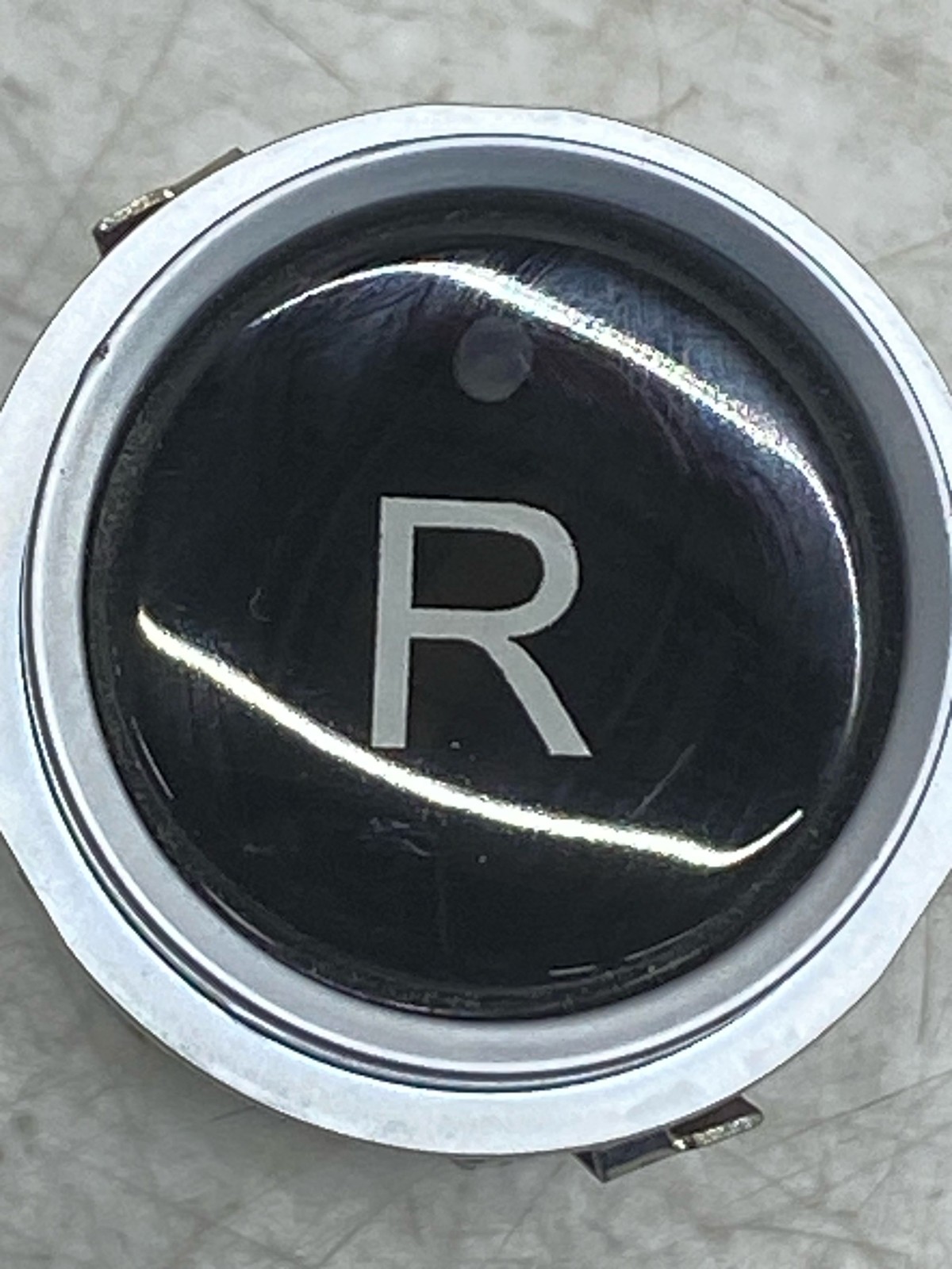 2020-2025 ASTON MARTIN DBX CENTER DASH TRANS REVERSE SWITCH BUTTON MY83-7J175-AA
