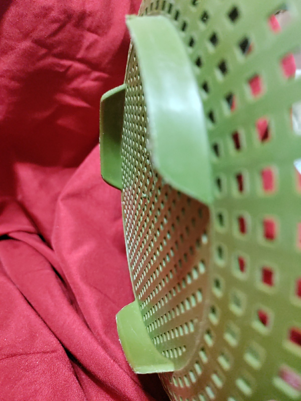 Vintage MCM Avocado Olive Green Max Klein Co Strainer Colander  1970s Kitchen