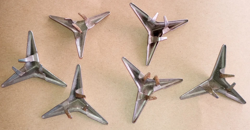 Raro Ford Crown Victoria 1952-53 asiento trasero panel lateral acero inoxidable estrellas X 6 Foto 2 de 2