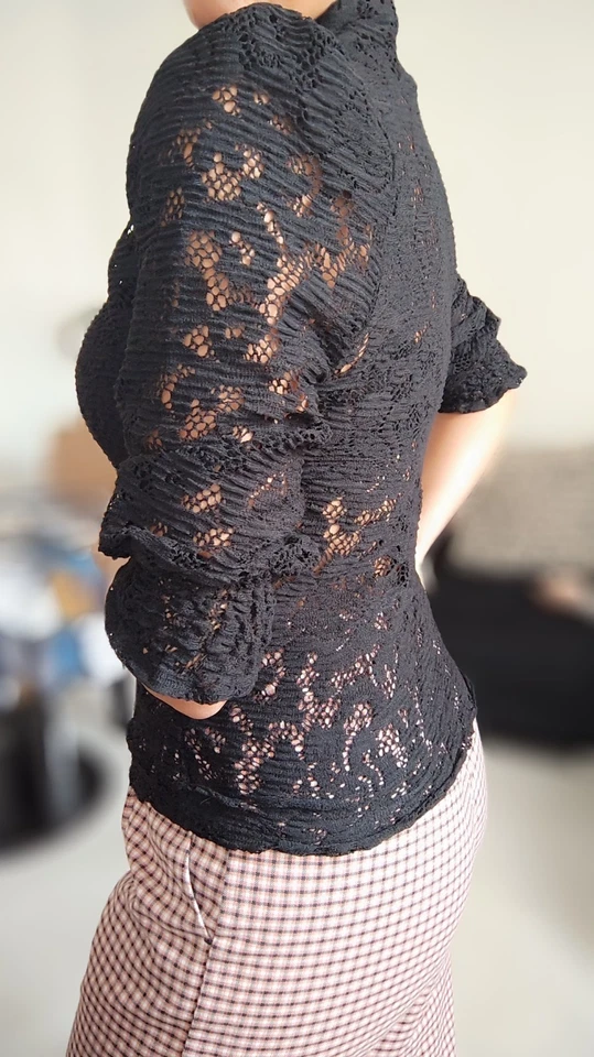 Top noir dentelle NEUF Camaïeu 34 36 - Photo 2/3