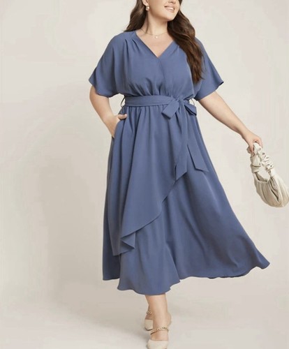 NWT 22-24/3X BloomChic Dolman Sleeve Pockets Belted Surplice Neck Flutter Dress