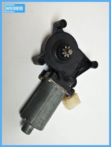 Original Mercedes Benz W208 CLK window lift engine front right 0130821723 - Picture 4 of 8