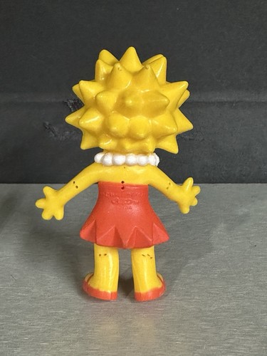 Vintage 2002 The Simpsons: Lisa Simpson Bendable Poseable Figure - Picture 5 of 5