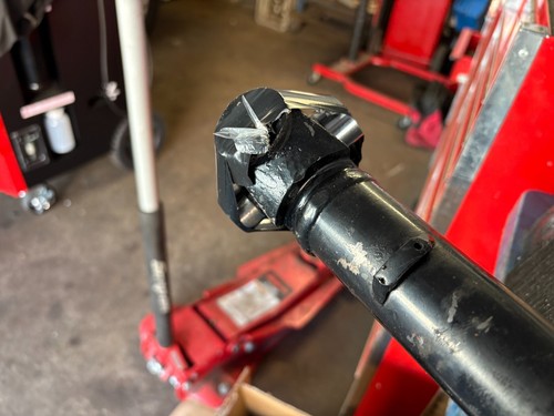2002-2005 Ford Explorer/Lincoln Aviator/Mercury Mountaineer Front Drive Shaft - Picture 5 of 7