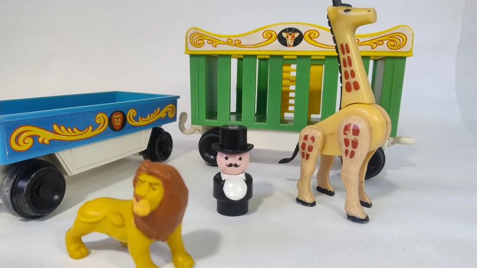 Fisher Price 991 Circus Train Vintage Complet Locomotive Animaux Figurines - Photo 4/4