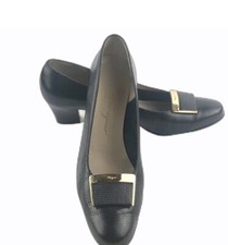 Salvatore Ferragamo Boutique Black Leather Reptile Textured Low Heel Loafer 9 A2