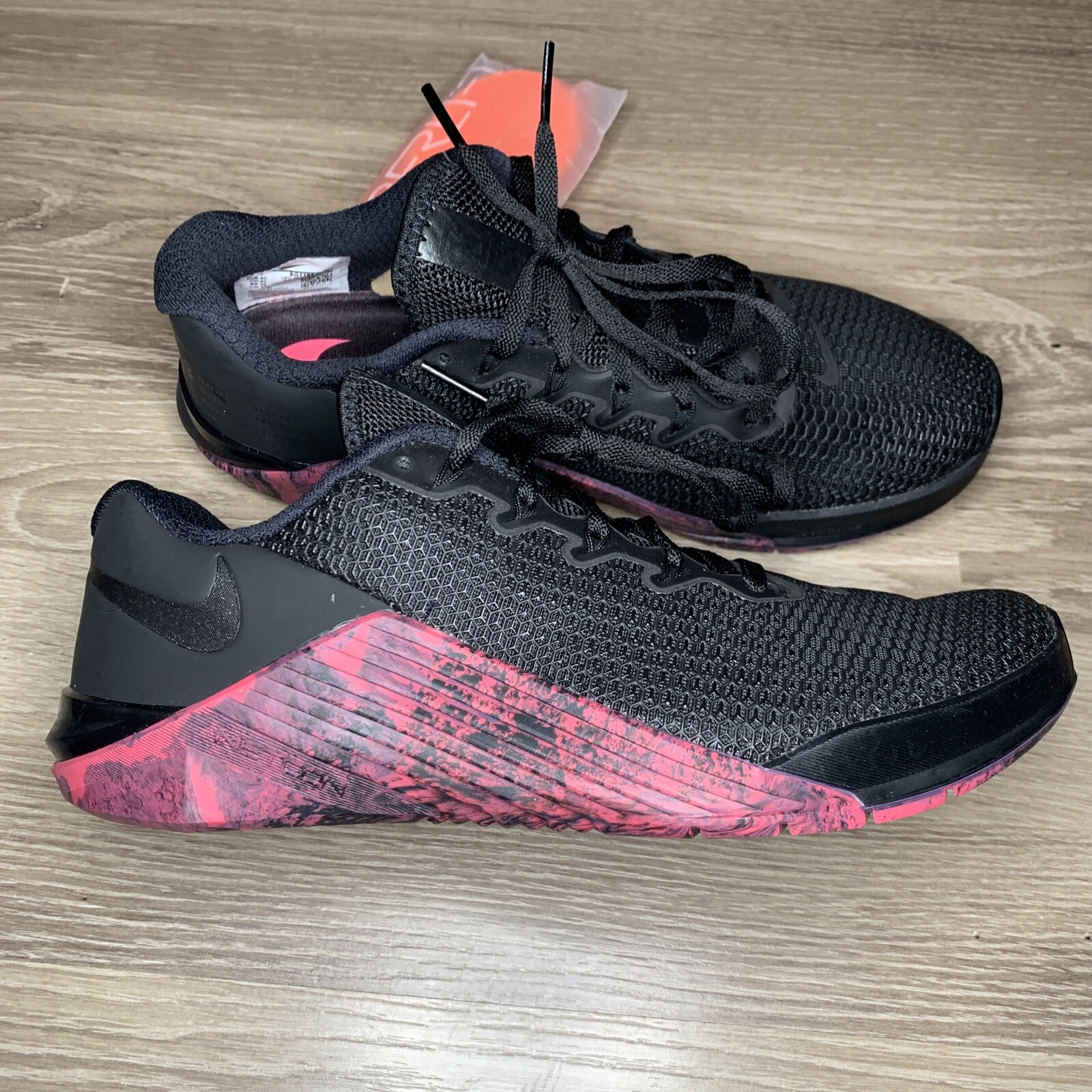 nike metcon 5 sunset pulse