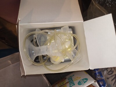 Medela 57081 Double Electric Advanced Portable Breast Pump Kit 21 mm