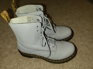 dr martens pascal blue moon