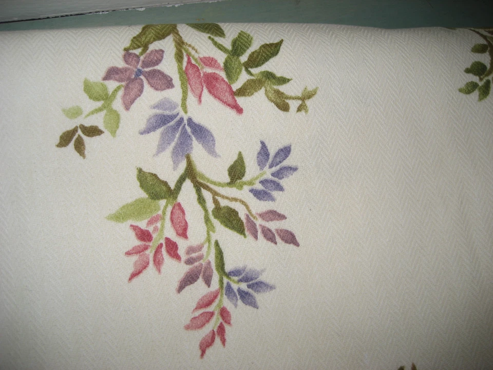 Tela floral Robert Allen @ Home Dupont Teflon 3 yardas 108" sarga espiga Foto 2 de 4