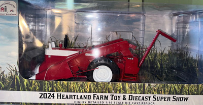 Spec Cast 1/16 Cockshutt 1650 Tractor & 2 Row Picker 2024 Heartland Show DAL-009