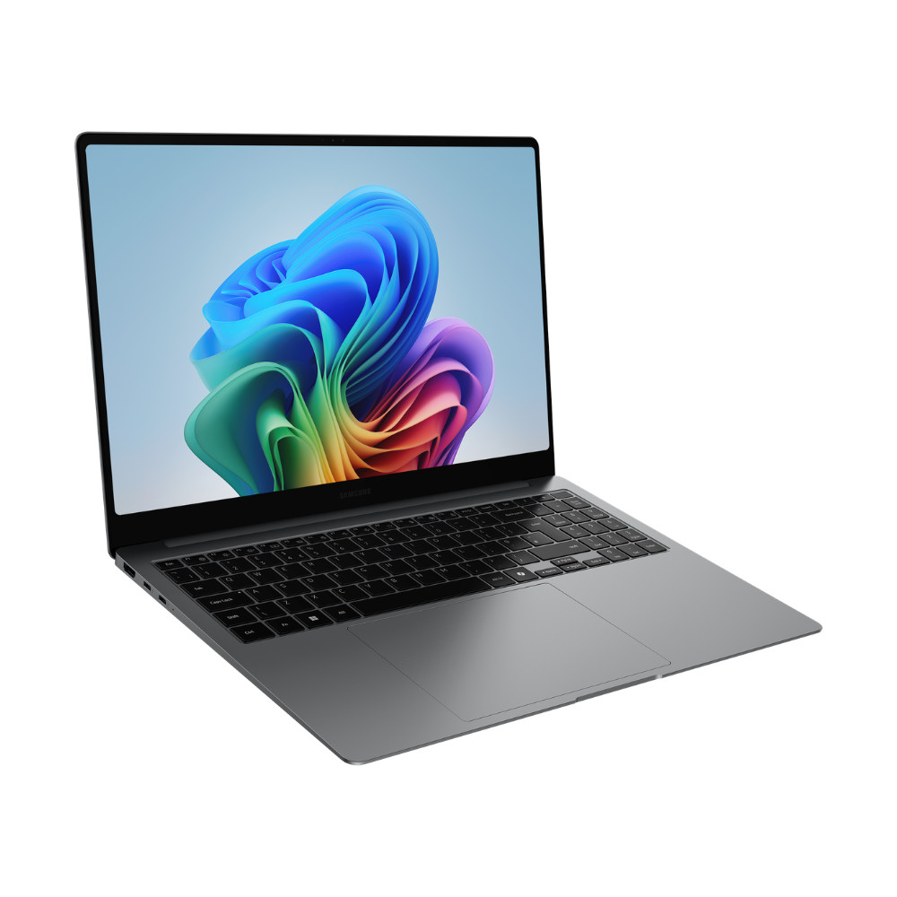 Samsung Blue/Light Galaxy Book5 Pro (16". Core Ultra 7. 16Gb) - Image 2