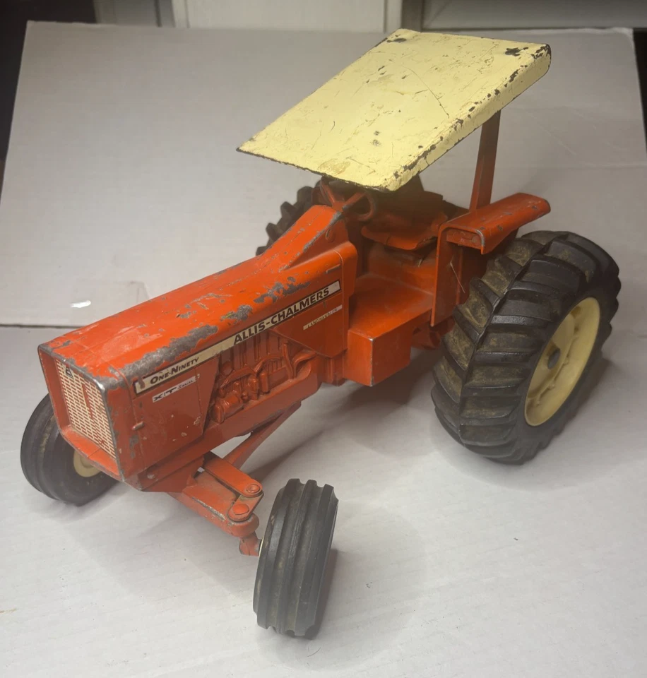 VTG Made in USA Allis-Chalmers One-Ninety XT Landhandler Tractor By Ertl 1/16 - Image 2 of 4