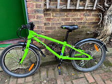 Frog 52 Kids Bike 20in Frame 52 Green/Black Mudguards Bell Reflectors