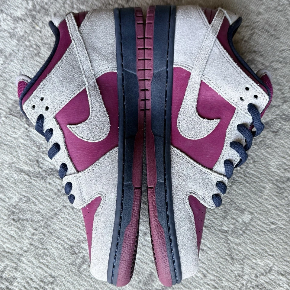 US 9- DS Nike SB Dunk Low Pro True Berry - Image 3 of 4