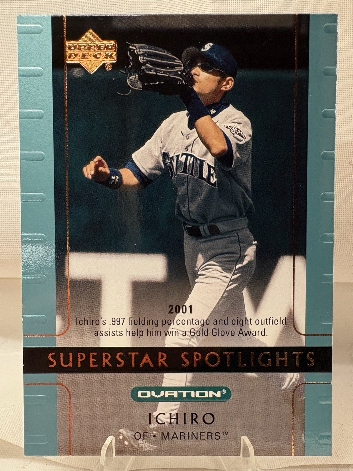 ICHIRO SUZUKI, 2002 UPPER DECK OVATION, SUPERSTAR SPOTLIGHTS #93