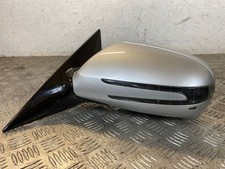 Retroviseur gauche (ou coque) Mercedes 207