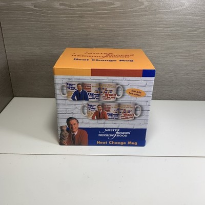Mister Rogers Sweater Changing Mug | Sweater Changes With Heat | Holds 16 Ounces