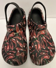 Crocs Bistro Peppers Clogs Men’s Size 12 Red Slip Resistant Work Shoes Pre-Owned