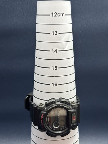 Casio G Shock DW-9052 Alarm Chronograph Black/Red Digital Quartz Watch - Working - Picture 14 of 14