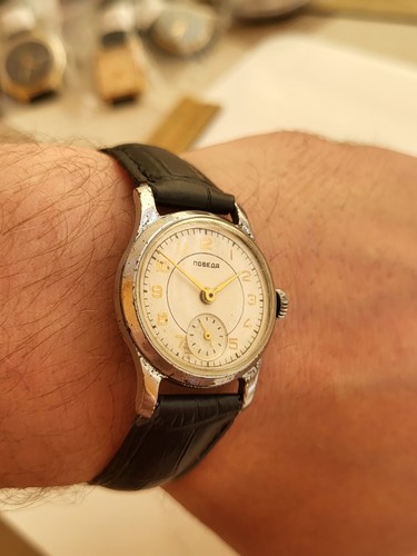 Pobeda Vintage Watches USSR Rare Dial Model Perfect Old Small Model RARE Items - Picture 10 of 11