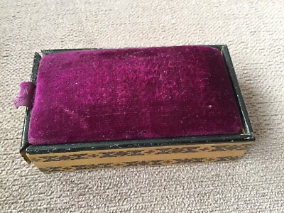 Antike Tunbridge Ware Schiebeschublade Nadelkissen Box. 8x4,5x3cm