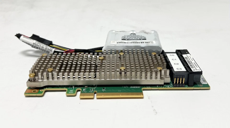 Lenovo ThinkSystem 930-16i 4GB Flash PCIe 12Gb Raid Controller - No Bracket - Image 2 of 2