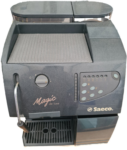 Saeco Magic De Luxe Kaffeevollautomat – als Ersatzteilspender / Bastlergerät