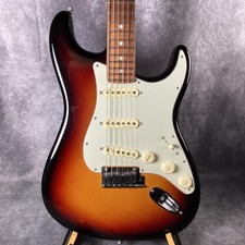 Fender American Ultra Stratocaster (2021) (no260515)