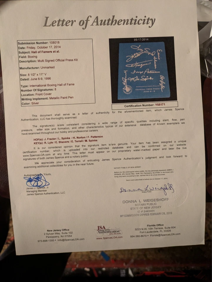 1996 International Boxing HOF Program 8 Autographs JSA Graded with Certificate - Image 2 of 4