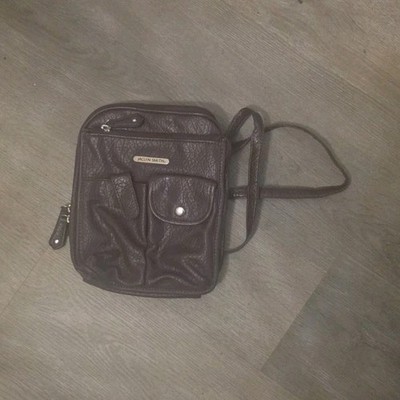 Jaclyn Smith Brown Pebbled Shoulder Bag with Zipper, Logo Plaque, Inner Pockets
