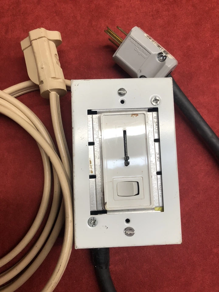 Gaffer made dimmer 1000watt rated motion picture lighting equipment - Image 3 of 4