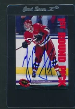 1994/95 Classic #19 Yan Golubovsky Detroit Signed Auto *D6484