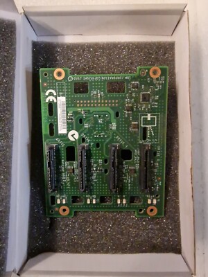 IBM SAS-Backplane System x3200/M2 44E8783 (A35-3)
