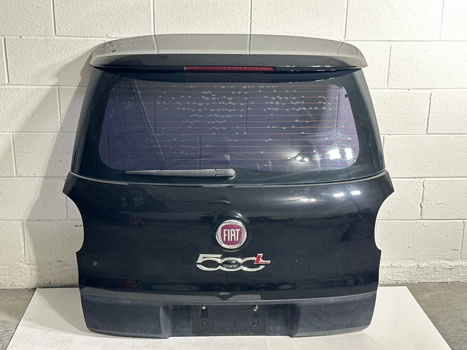 2014-2017 Fiat 500L Trekking Rear Trunk Tailgate Liftgate OEM LOCAL PICKUP ONLY! - Image 3 of 4