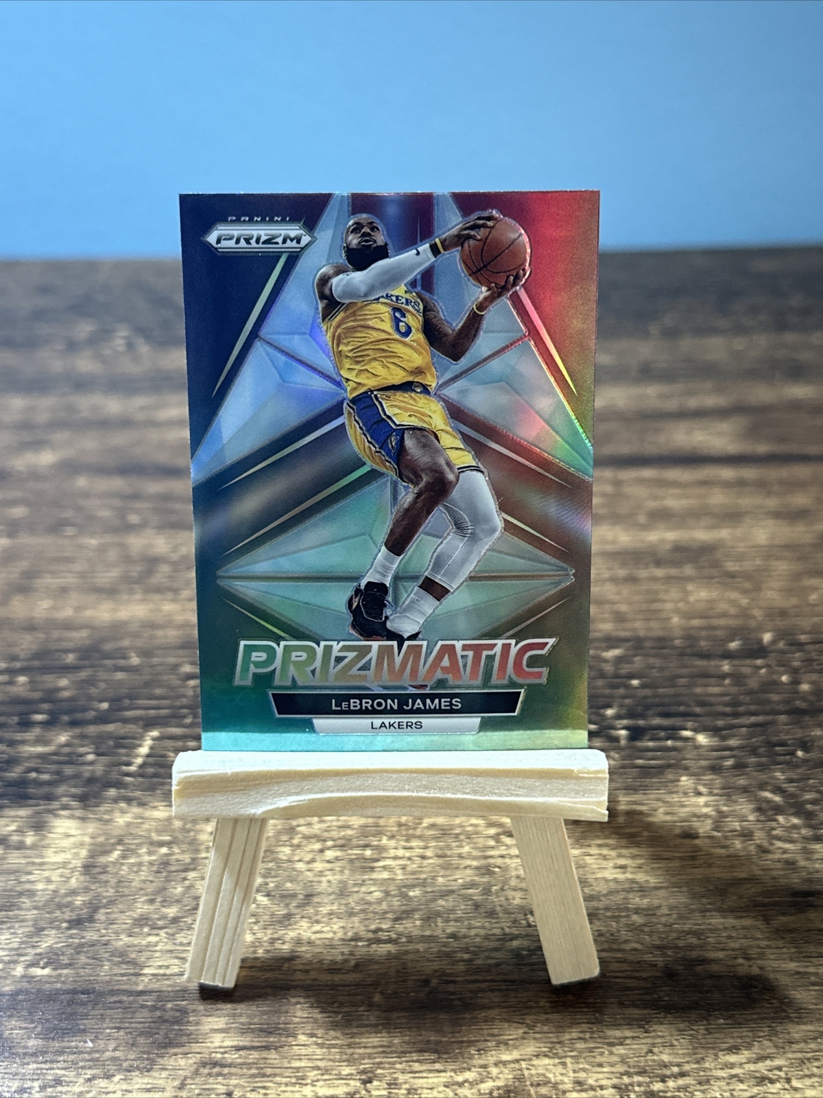 🔥2022-23 Panini Prizm  #134 LEBRON JAMES Silver Prizmatic