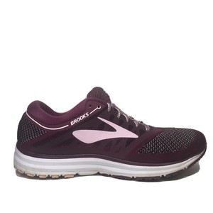 brooks revel plum