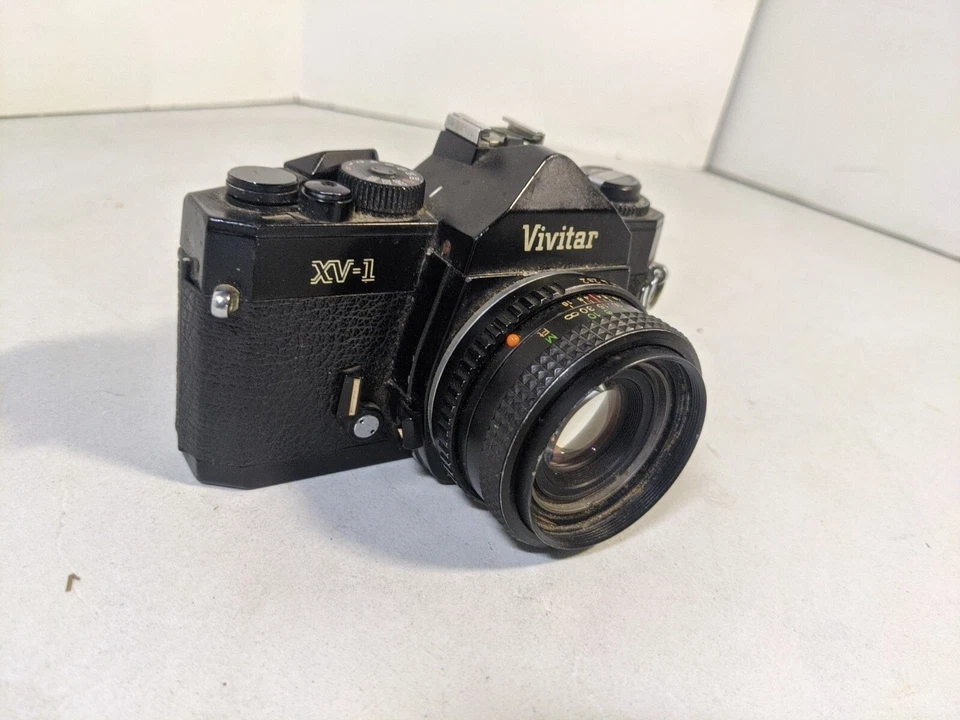 Vivitar XV-1 Cosina made 35mm camera with lens for parts Untested - Image 2 of 4