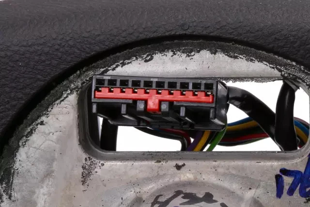 Genuine GM Wheel 92287734 - Image 4 of 4