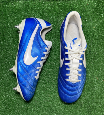 2012 Nike Tiempo Legend IV 8.5 US SG FG blue White Leather R10